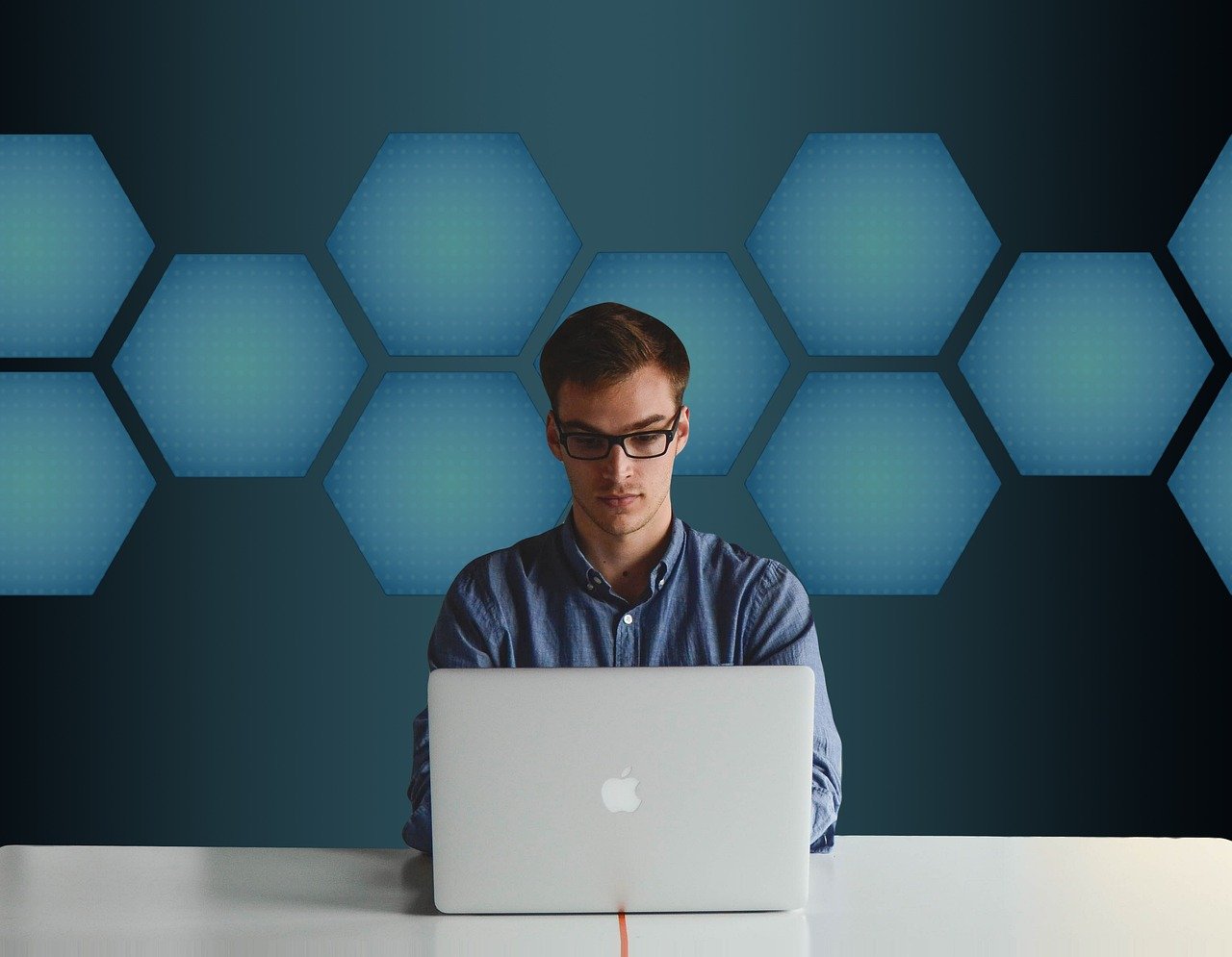 Reconversion professionnelle : pourquoi les métiers RH séduisent de plus en plus les actifs ?