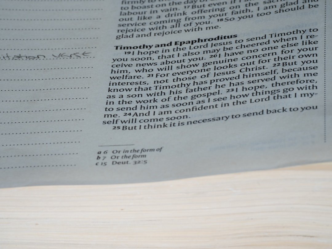 Comment présenter une lettre de recommandation: guide complet
