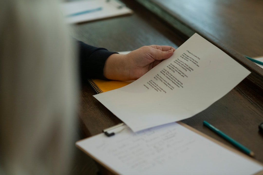 Comment créer un contrat de travail efficace